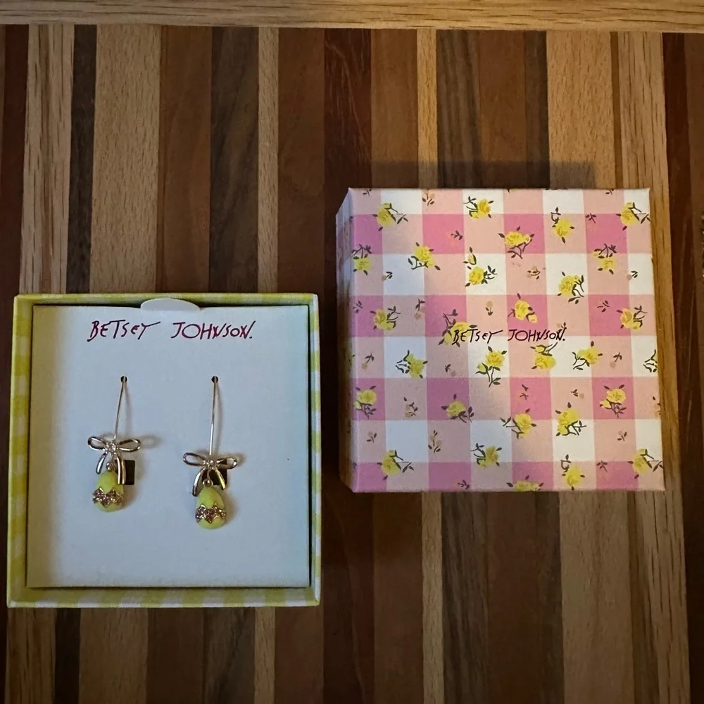 Betsey Johnson Easter Egg Matching Earrings